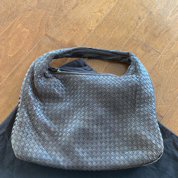Bottega Veneta INTRECCIATO hobo large (SOLD) - Picture 4 of 16